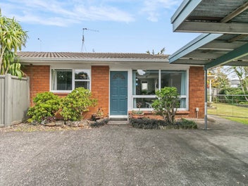 3/13 Hawthorne Place, Ellerslie, Auckland