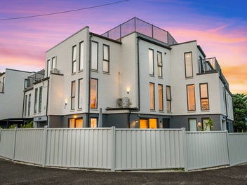 90A Kings Road, Panmure, Auckland