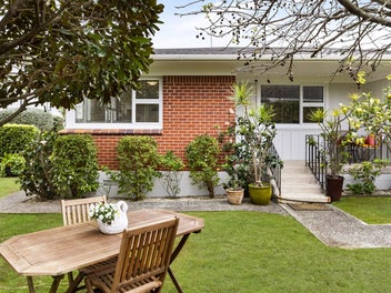 3/6 Frater Avenue, Milford, Auckland