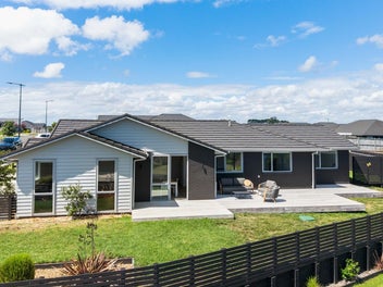 11 Waikohi AVE, Glenbrook
