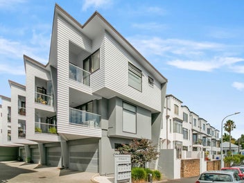 10/18 Blake Street, Ponsonby, Auckland