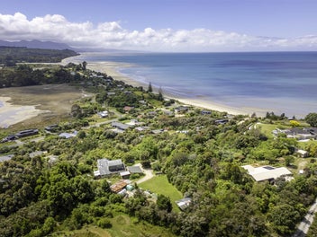 14 Lookout Road, Takaka