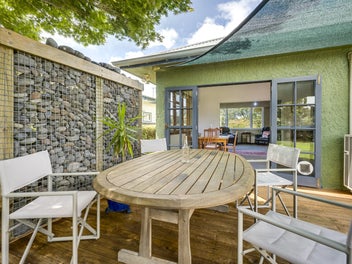 807 Puriri Street, Raureka, Hastings