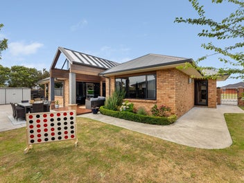 5 Crabapple Close, Milson, Palmerston North