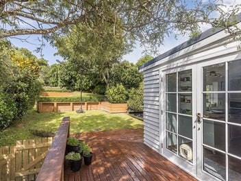 55 Ranui Crescent, Khandallah, Wellington
