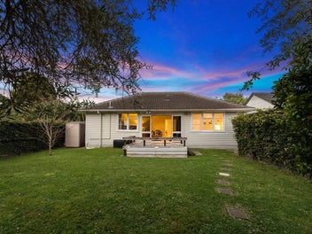 1B Bellgrove Place, Avondale, Auckland