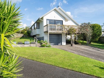 145 Forrester Drive, Welcome Bay, Tauranga
