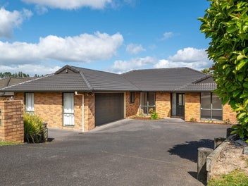 29 Hugh Green Drive, Pinehill, Auckland