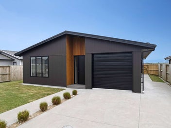 18 McWatters Drive, Ngatea, Ngatea