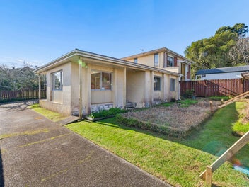 1/30 Ridgemount Rise, Mangere Bridge, Auckland