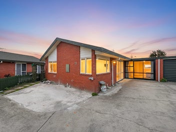 2/479 Main South Road, Hornby, Christchurch
