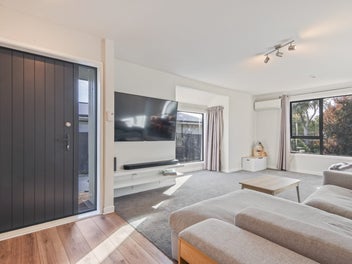 6 Jura Place, Woolston, Christchurch