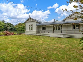 81265 State Highway 2, Mangatainoka, Pahiatua