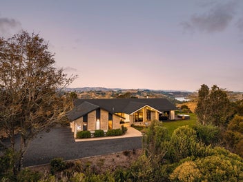 173 Onewhero-Tuakau Bridge Road, Onewhero, Tuakau