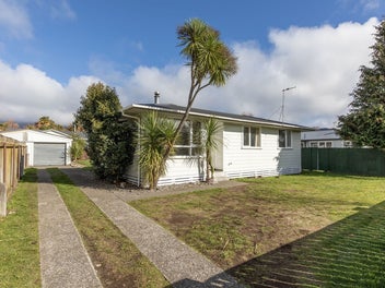 13 Hirangi Road, Turangi