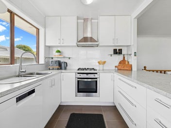 1/31 Watea Road, Sandringham, Auckland