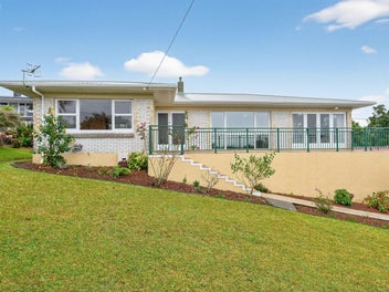 9 Mcmillan Avenue, Kamo, Whangarei