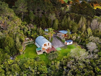 133 O'Brien Road, Albany