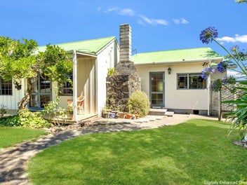 47 Wallath Road, Westown, New Plymouth