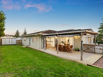 6 Hellyers Street, Birkdale, Auckland