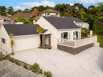 5 Bushlands Park Drive, Albany, Auckland