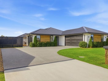 9 Merino Crescent, Amberley, Amberley