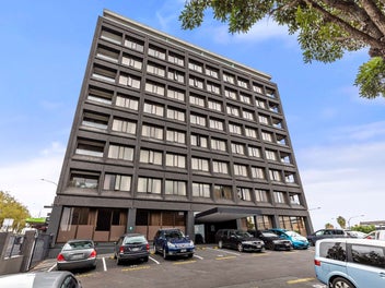 303/145 Symonds Street, Newton, Auckland