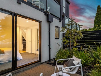 2/10 Ashwell Street, St Heliers, Auckland