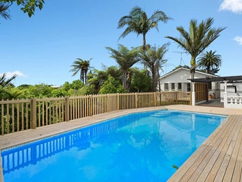 14 Totara Drive, St Andrews, Hamilton