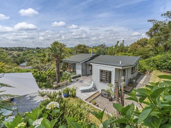 3H Wallace Place, Westown, New Plymouth