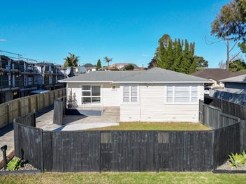 64A McLean Avenue, Papatoetoe, Auckland