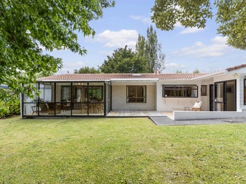 11A Oates Road, Glen Eden, Auckland