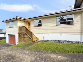 2/146 Glamorgan Drive, Torbay, Auckland