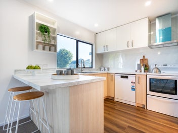 55 Beazley Avenue, Paparangi, Wellington