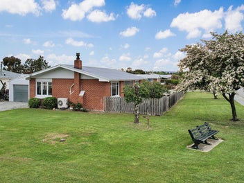 27 Dungannon Street, Ranfurly, Ranfurly