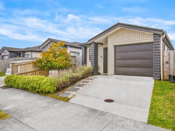 22 Opoka Street, Takanini, Auckland