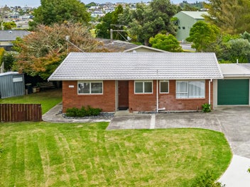 1/71 Florence Avenue, Orewa, Orewa