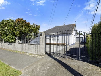 83 Thackeray Street, Trentham, Upper Hutt