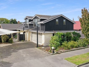 10 Churchill Avenue, Allenton, Ashburton