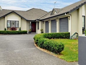 9 Buncrana Place, Rosehill, Papakura