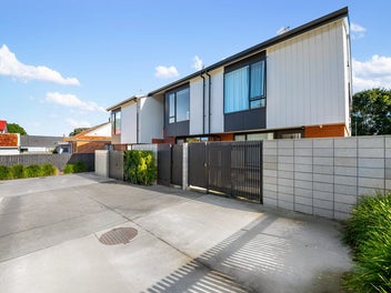 36B Range View Road, Mount Albert, Auckland