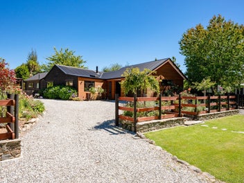 177 Alison Avenue, Albert Town, Wanaka