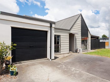 9 Denver Place, Milson, Palmerston North