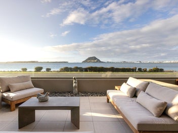 1/98 Harbour Drive, Otumoetai, Tauranga