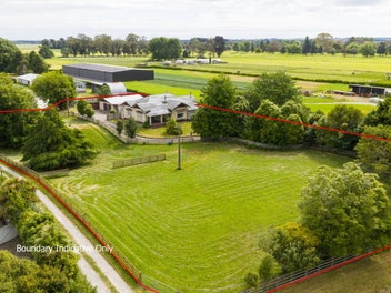 1435 Waughs Road, Aorangi, Feilding