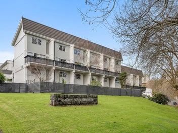 15/145 Howe Street, Freemans Bay, Auckland