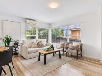 1/167 Forrest Hill Road, Forrest Hill, Auckland