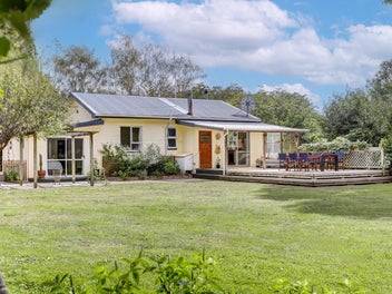 408 Kaiwhaiki Road, Whanganui