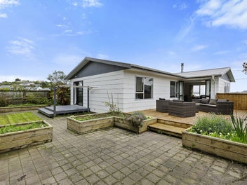 14 Kaitangata Crescent, Kelson, Lower Hutt