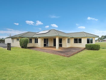 93 Highbrook Way, Whatawhata